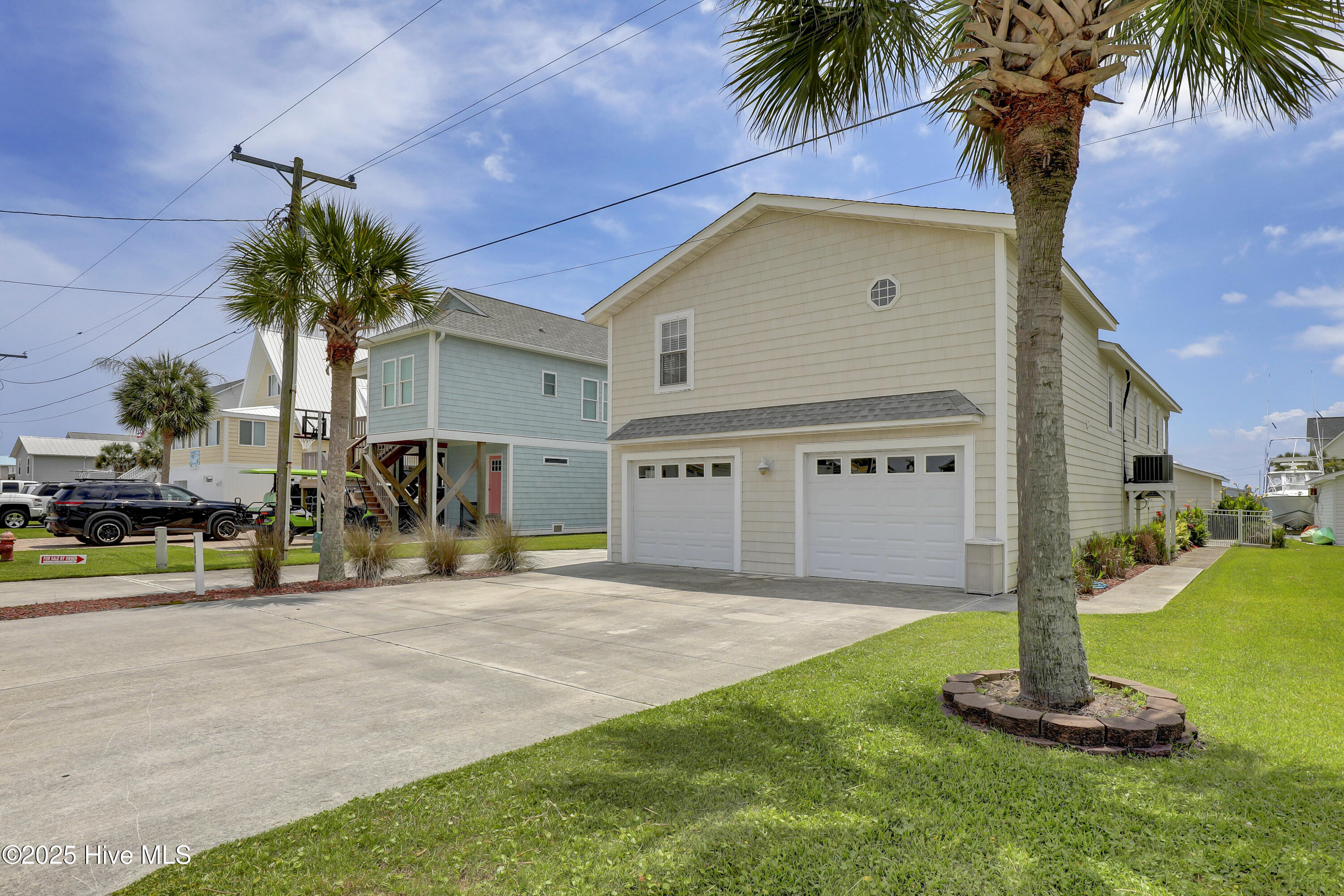 4069 4th Street Surf City, NC 28445 - Photo 2 of 53 6G8A9186