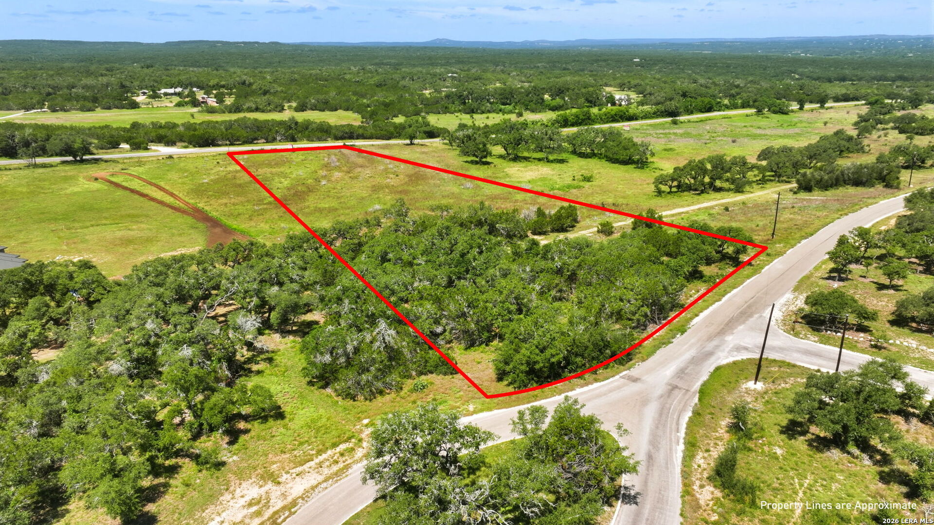 690 Windmill Ridge Drive Blanco, TX 78606 - Photo 3 of 24