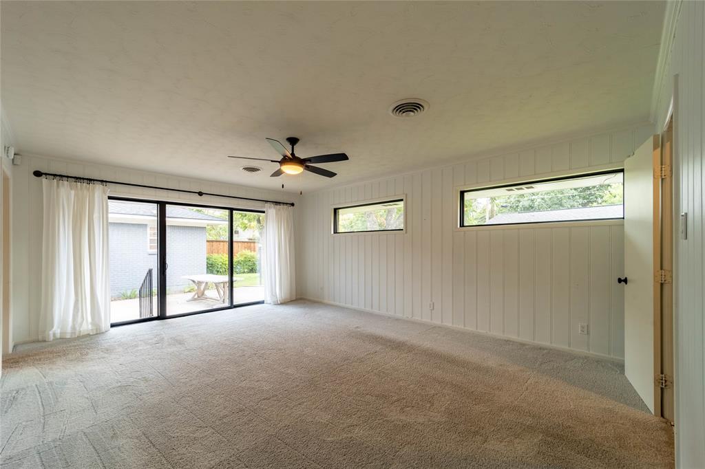 9823 Mercer Drive Dallas, TX 75228 - Photo 14 of 40 Great space for entertaining