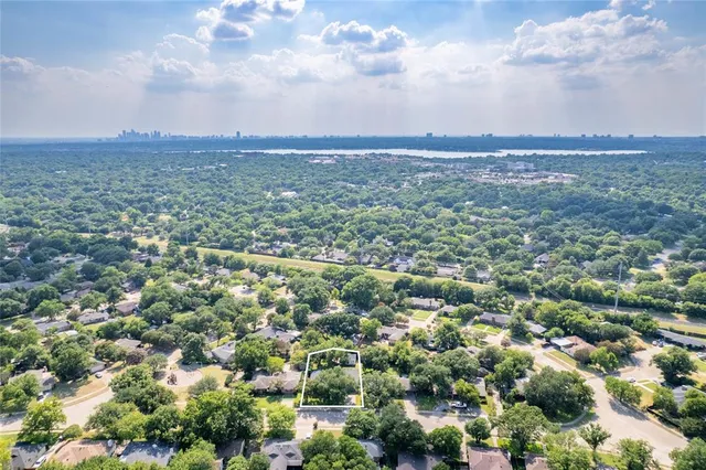 $2,995 | 9823 Mercer Drive, Dallas, TX 75228