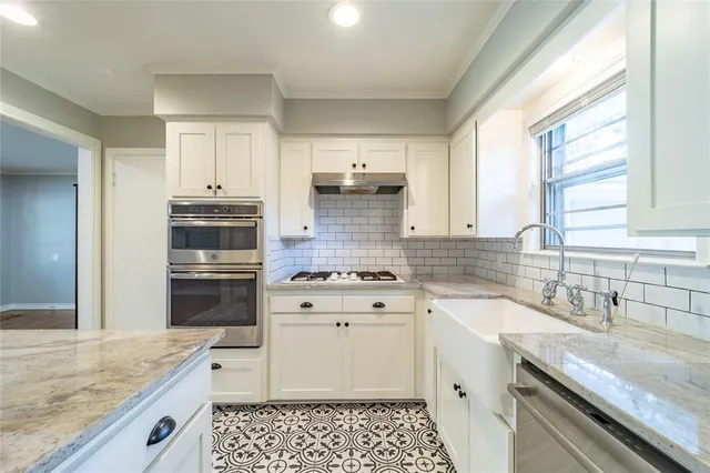 $2,995 | 9823 Mercer Drive, Dallas, TX 75228