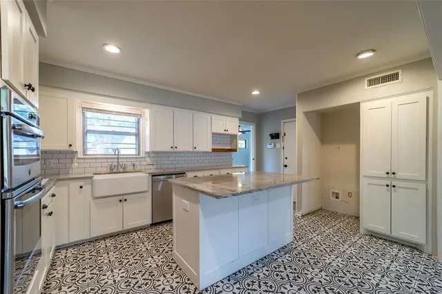 $2,995 | 9823 Mercer Drive, Dallas, TX 75228