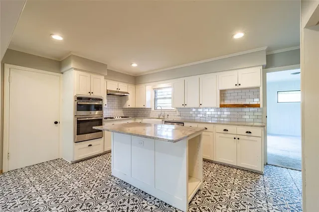 $2,995 | 9823 Mercer Drive, Dallas, TX 75228