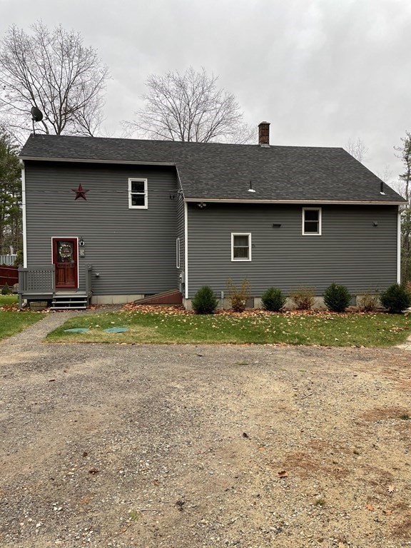 105 Willis Road Phillipston, MA 01331 - Photo 3 of 12