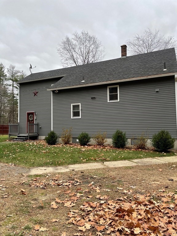 105 Willis Road Phillipston, MA 01331 - Photo 4 of 12