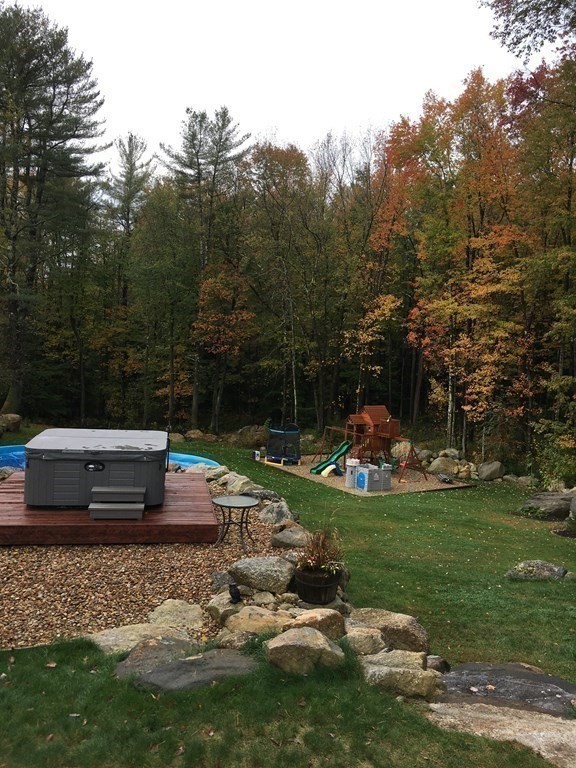 105 Willis Road Phillipston, MA 01331 - Photo 6 of 12