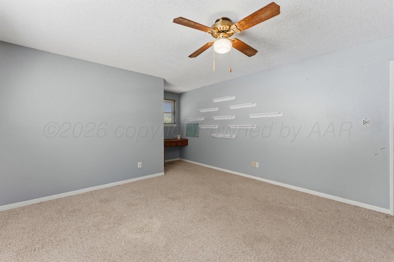 205 Houston Street Borger, TX 79007 - Photo 46 of 57 Upstairs Bedroom 4-3