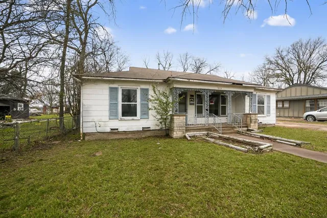 $94,000 | 2519 Taylor Street, Commerce, TX 75428