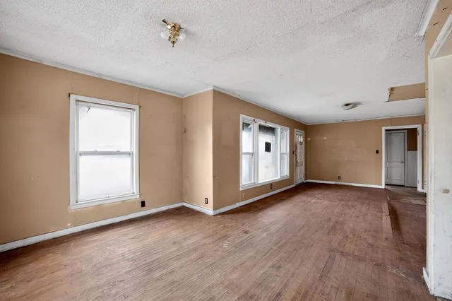 $94,000 | 2519 Taylor Street, Commerce, TX 75428