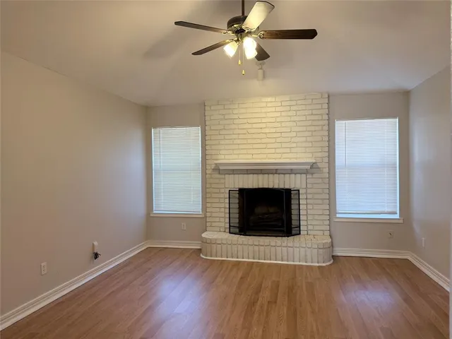 $290,000 | 918 Gwinnett Circle, Arlington, TX 76017