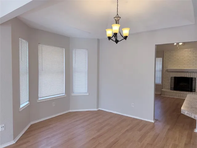 $290,000 | 918 Gwinnett Circle, Arlington, TX 76017