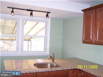 619 Renz Street Philadelphia, PA 19128 - Photo 2 of 4 Gallery Image 2