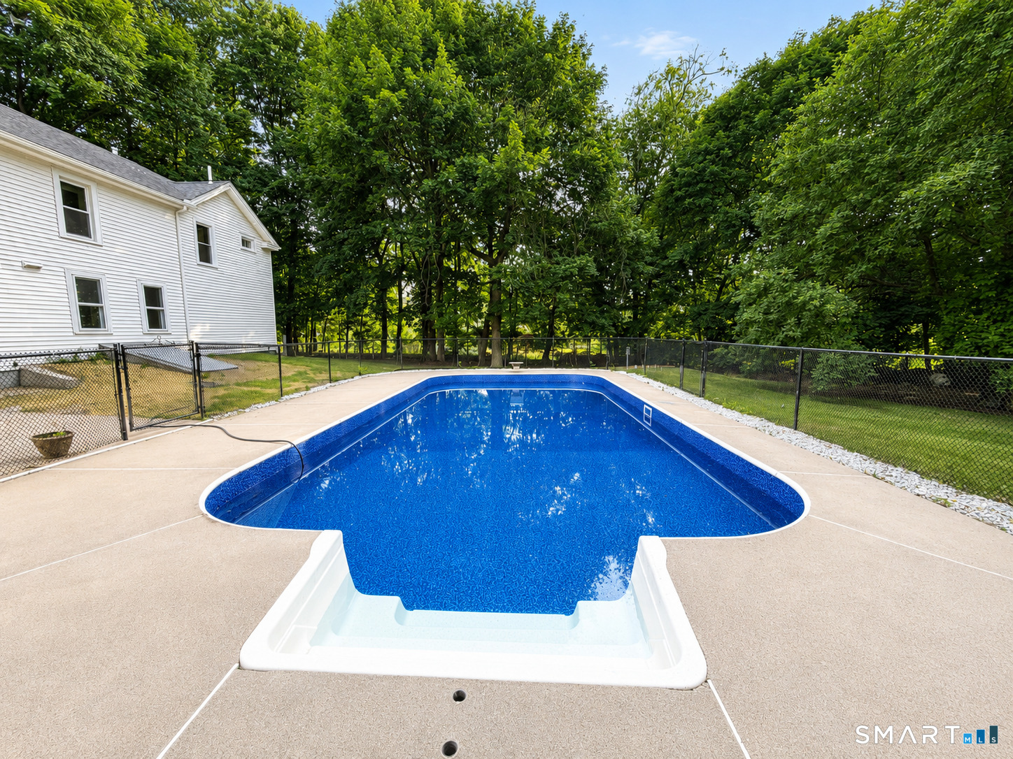 2270 Ellington Road South Windsor, CT 06074 - Photo 31 of 38