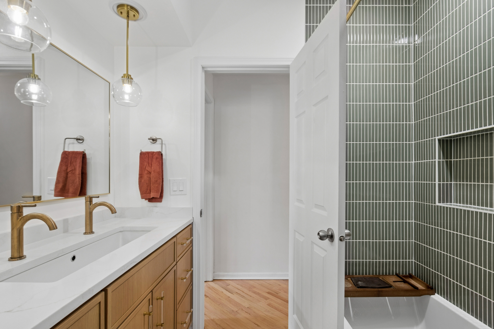 3141 North Racine Avenue, Unit 3 Chicago, IL 60657 - Photo 10 of 24