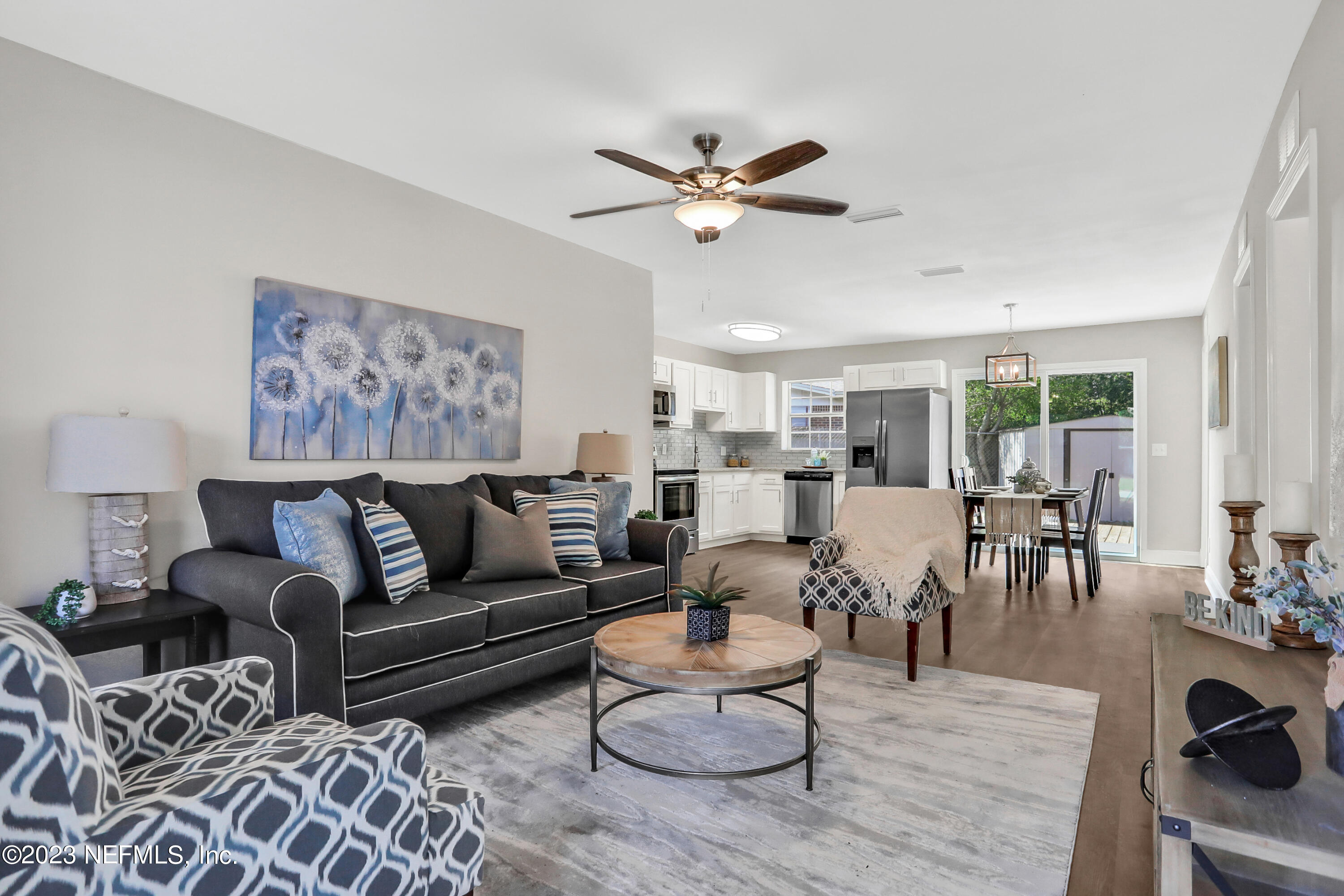 5922 Ridgeway Road East Jacksonville, FL 32244 - Photo 3 of 35 a living room with furniture