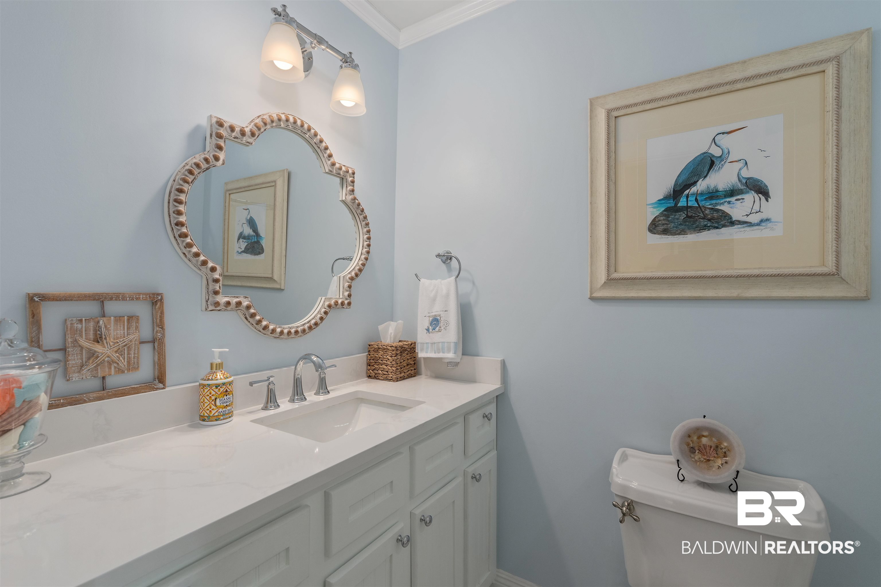 953 Old Shell Road Mobile, AL 36604 - Photo 15 of 26 Guest Bathroom