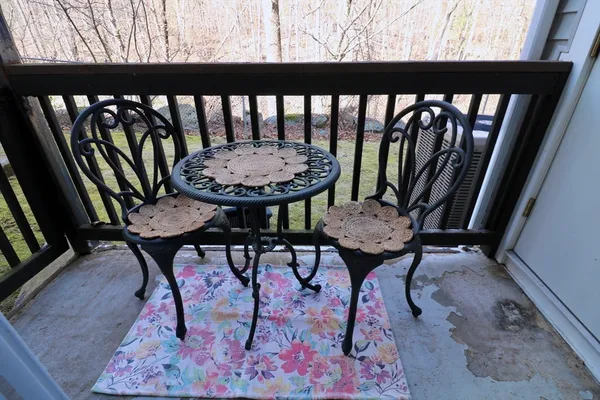 $385,000 | 204 Tall Oaks Drive, Unit F, Weymouth, MA 02190