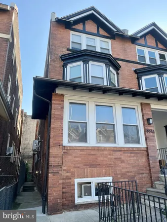 $1,295 | 4944 Walnut Street, Unit 2F, Philadelphia, PA 19139