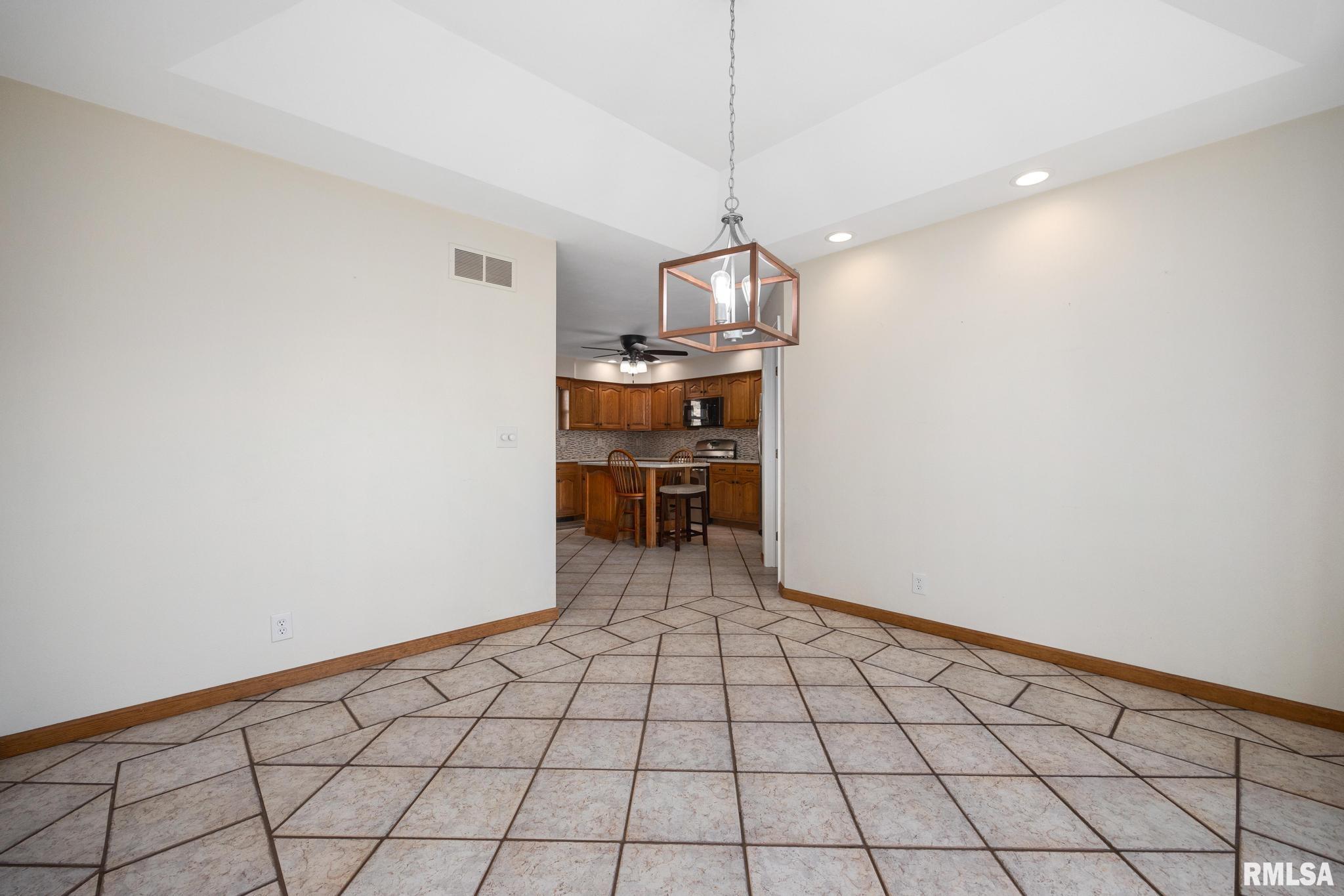 26101 Schuck Road Washington, IL 61571 - Photo 14 of 47