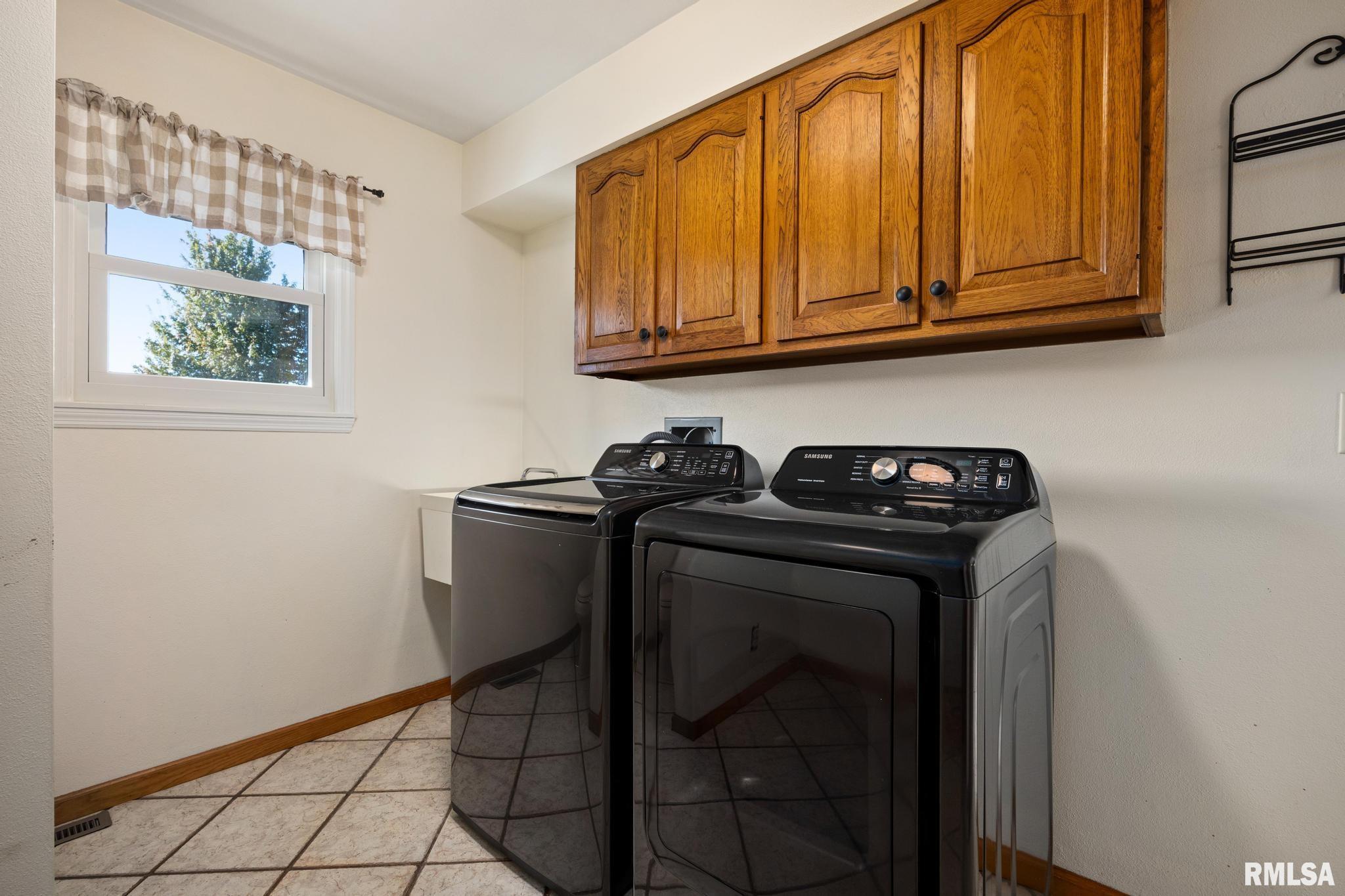 26101 Schuck Road Washington, IL 61571 - Photo 16 of 47