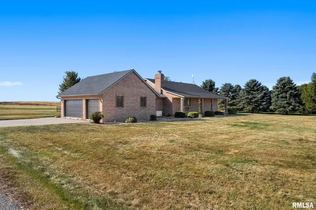 $599,000 | 26101 Schuck Road, Washington, IL 61571