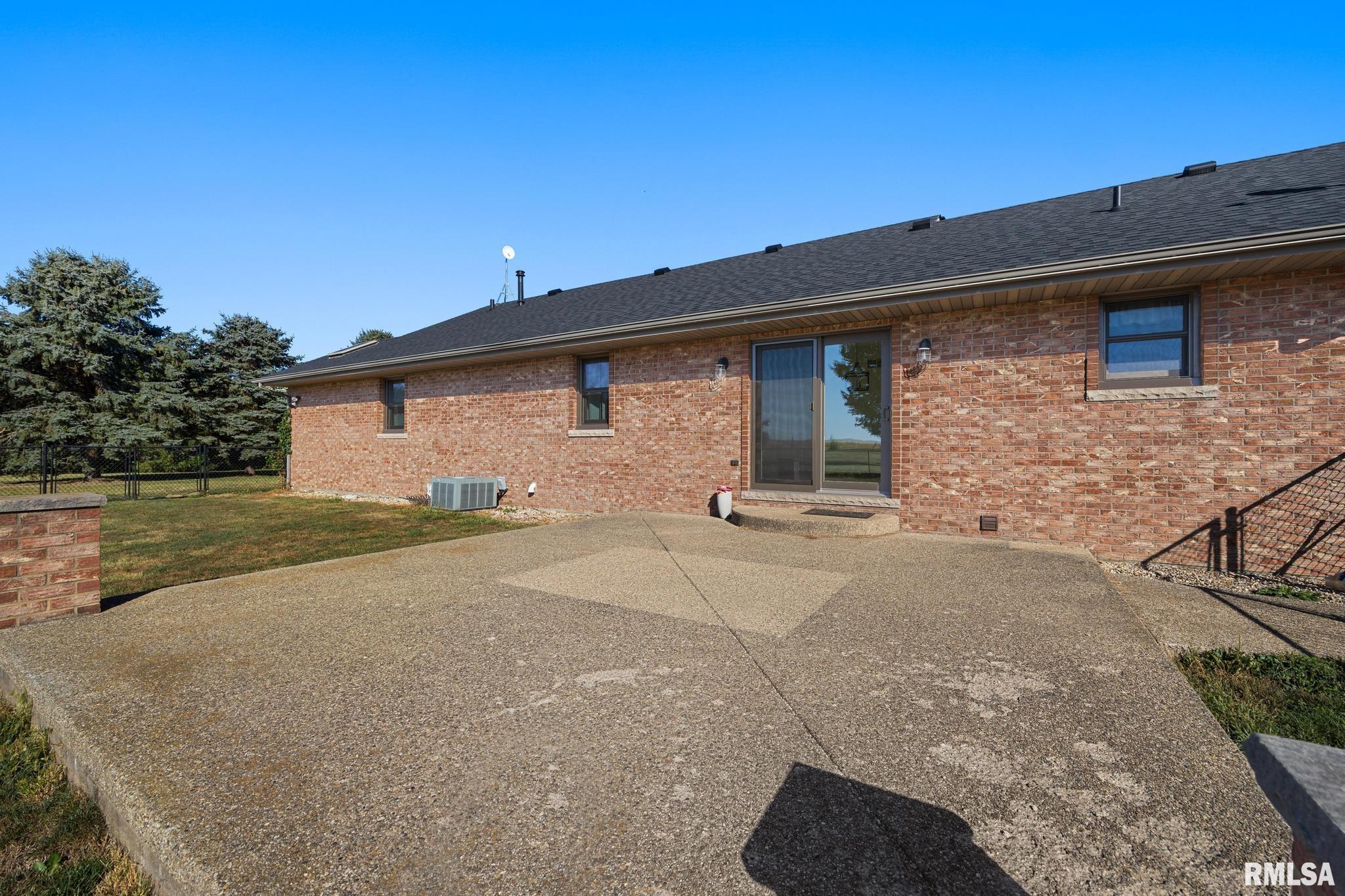 26101 Schuck Road Washington, IL 61571 - Photo 33 of 47