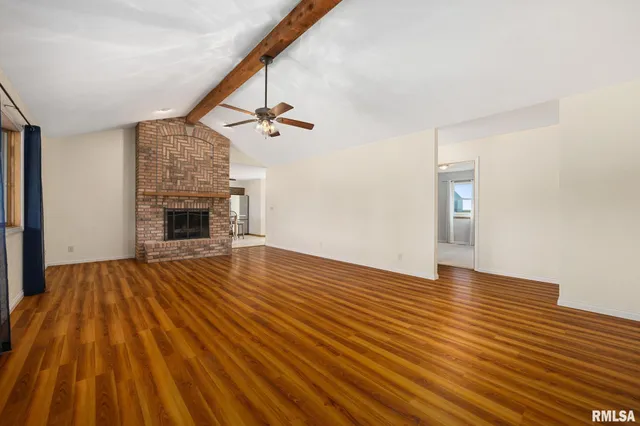 $599,000 | 26101 Schuck Road, Washington, IL 61571