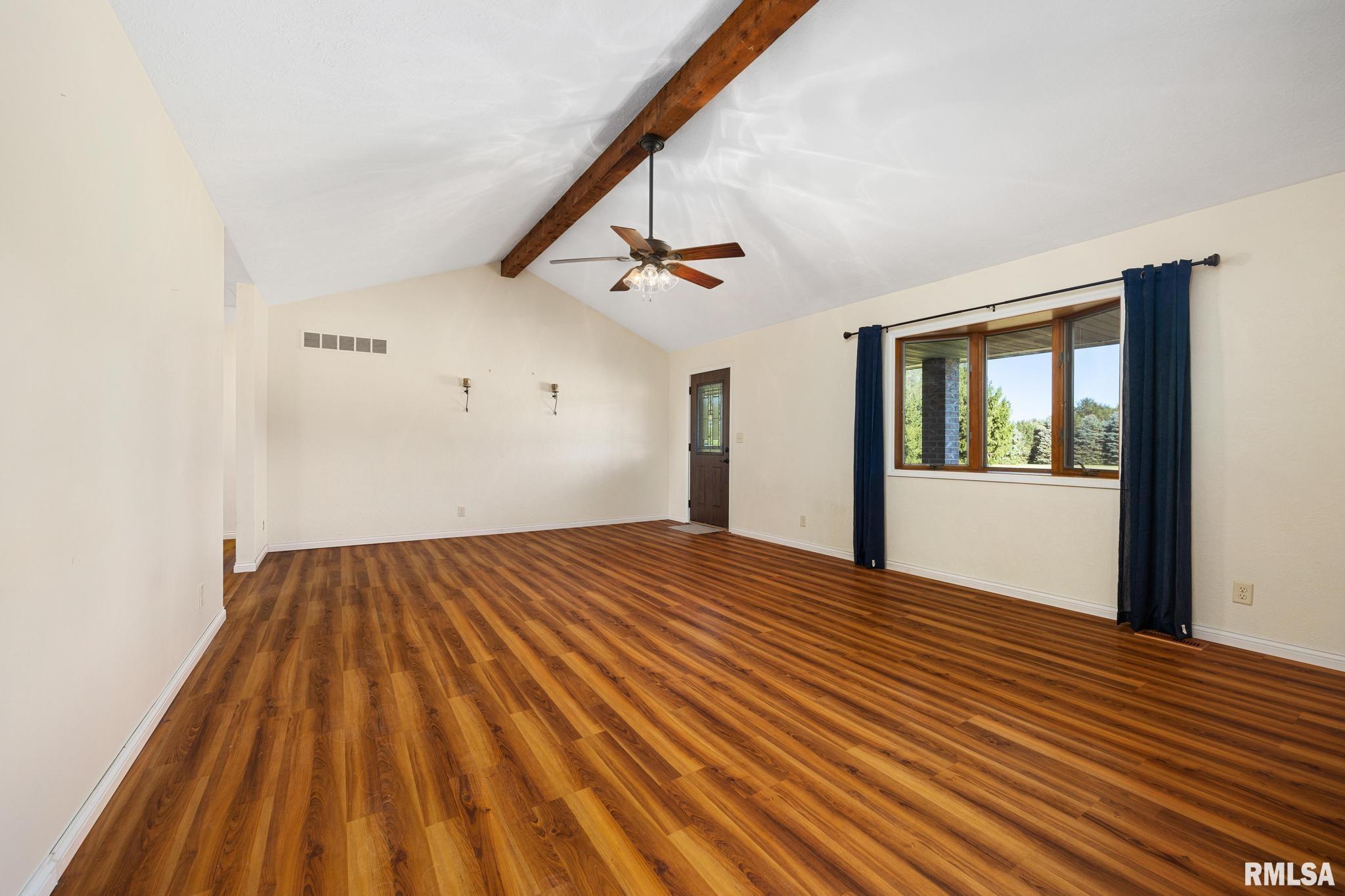 26101 Schuck Road Washington, IL 61571 - Photo 7 of 47