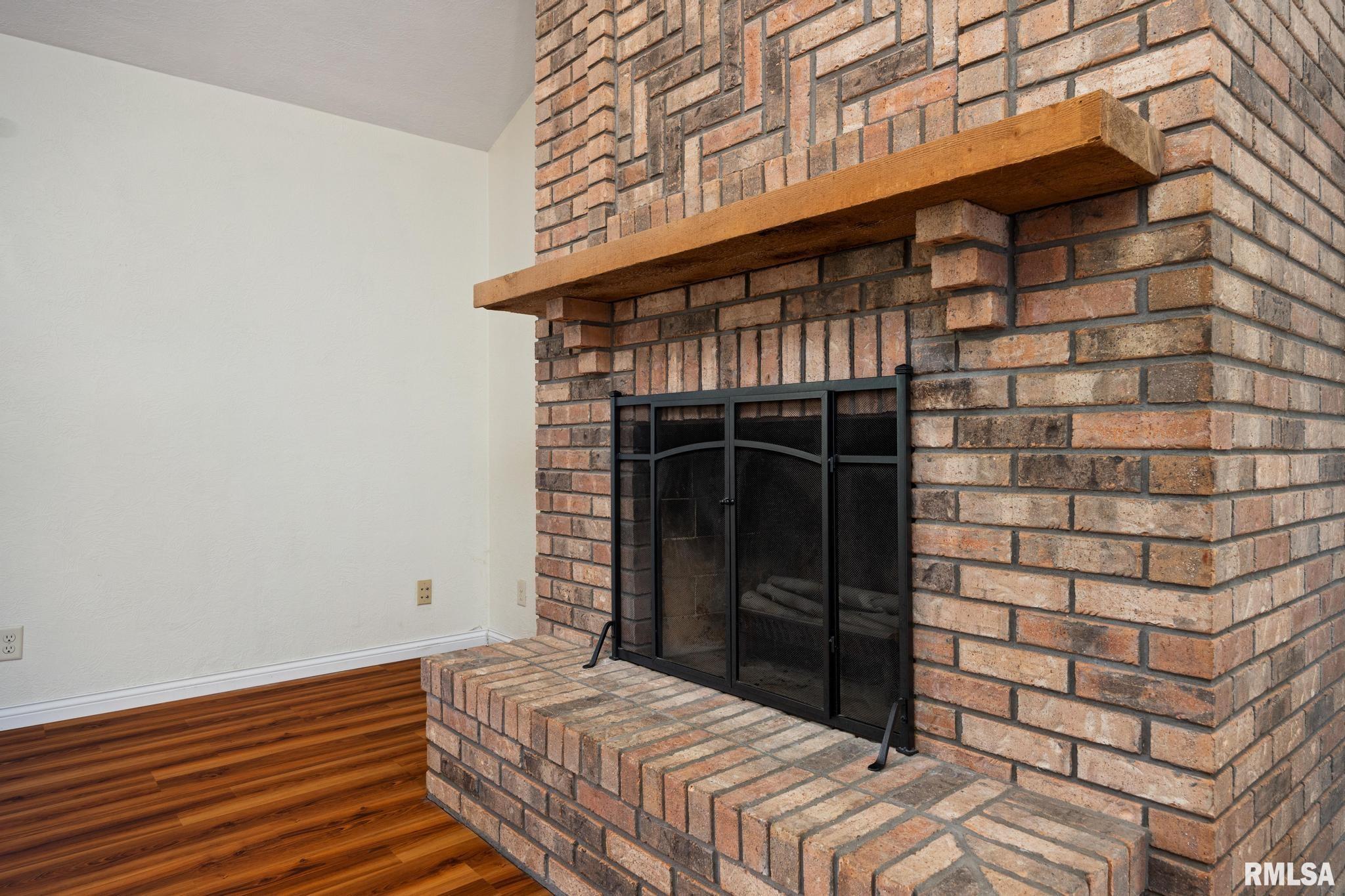 26101 Schuck Road Washington, IL 61571 - Photo 8 of 47