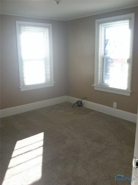 2710 Gracewood Road Toledo, OH 43613 - Photo 6 of 12 Gallery Image 6