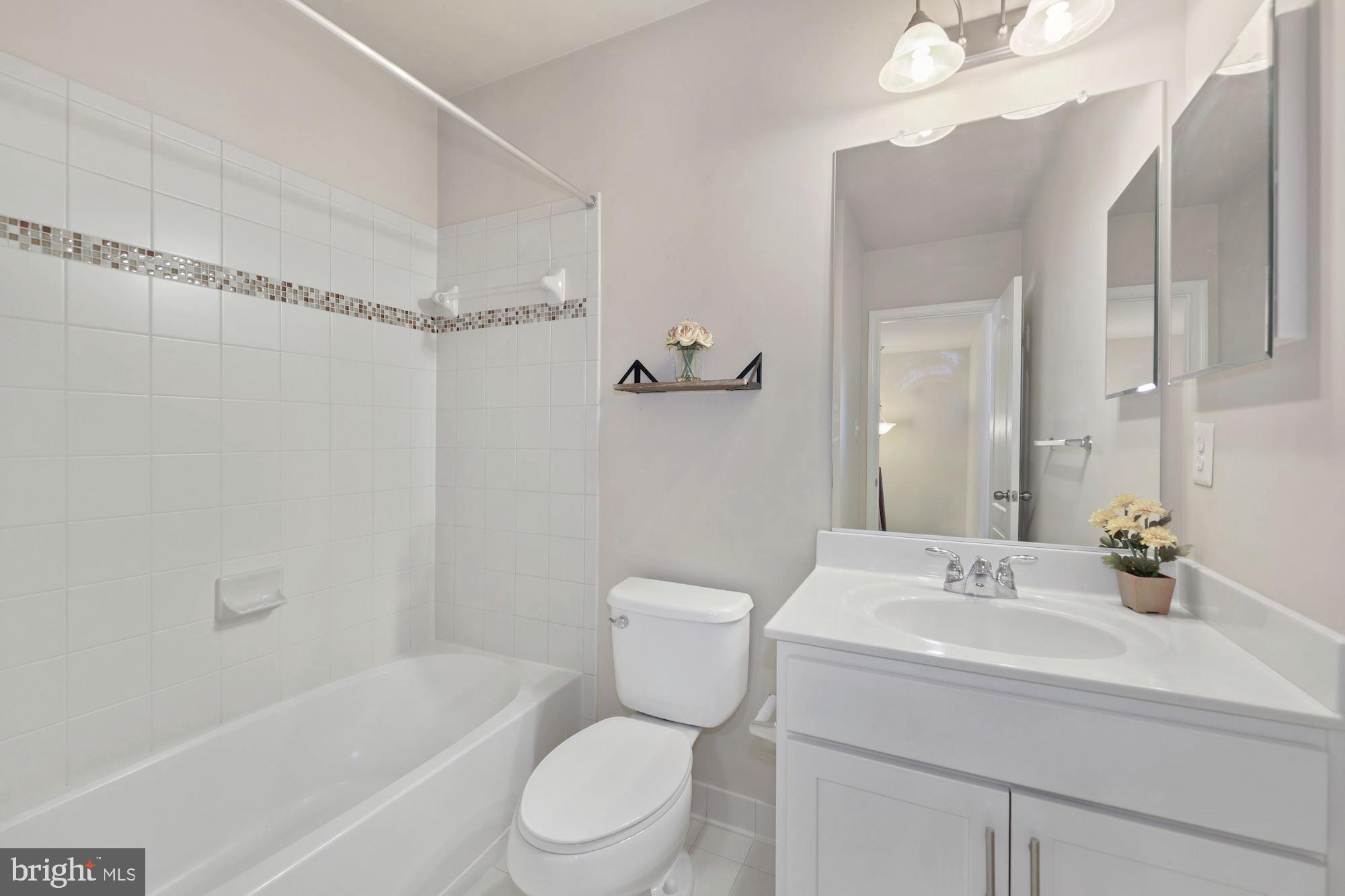 14407 Vedanta Way Silver Spring, MD 20906 - Photo 25 of 31 Hall bath