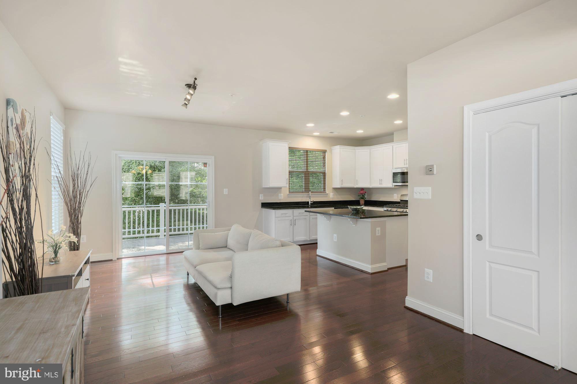 14407 Vedanta Way Silver Spring, MD 20906 - Photo 6 of 31 Exit to deck