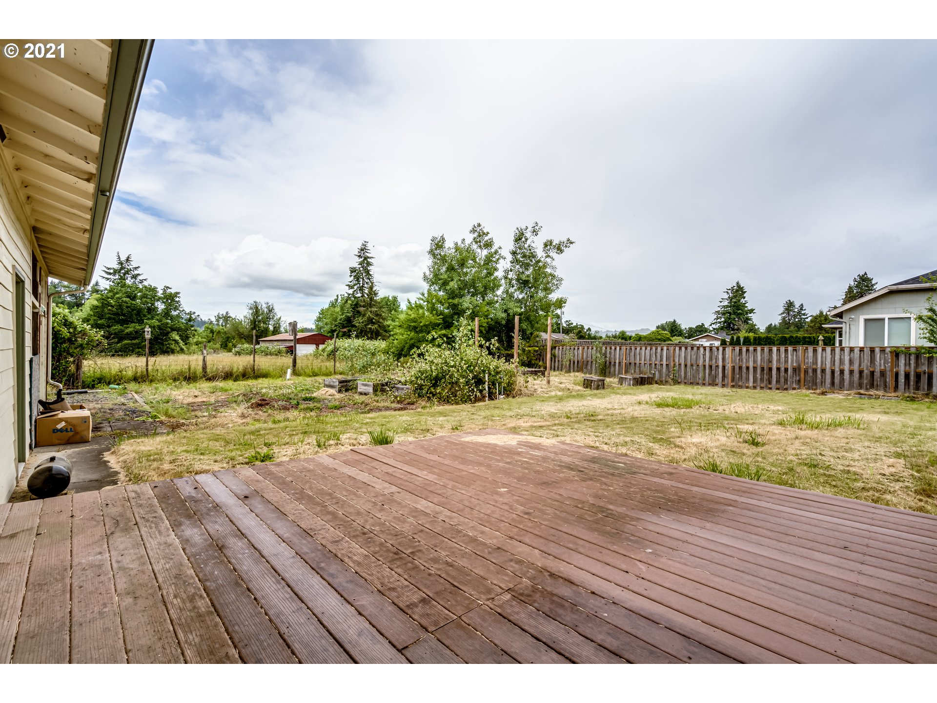 85770 Loop Lane Eugene, OR 97405 - Photo 22 of 25 Gallery Image 22