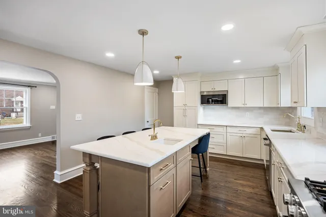 $3,500 | 113 West Albertson Avenue, Haddon Township, NJ 08108