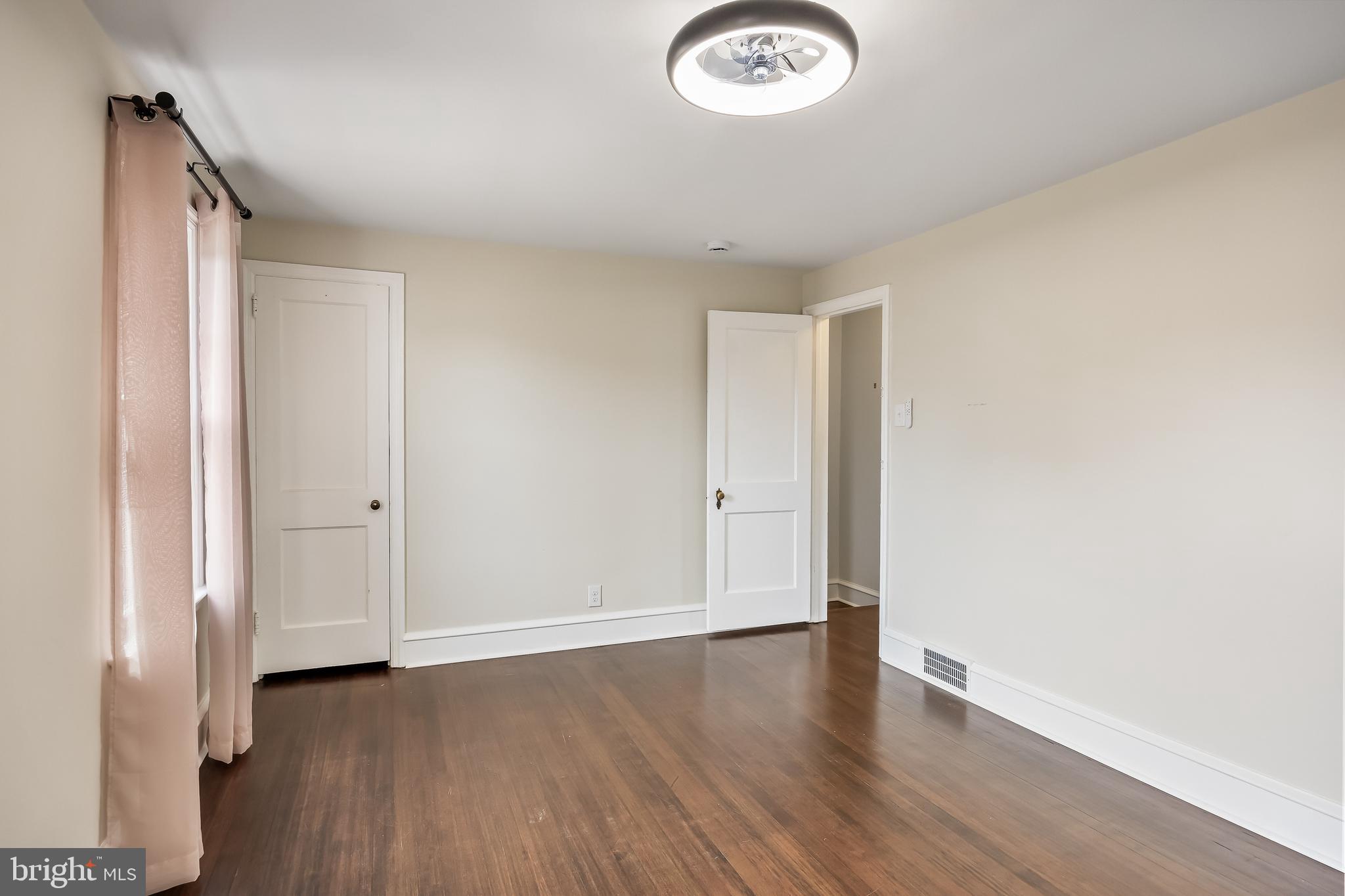 113 West Albertson Avenue Haddon Township, NJ 08108 - Photo 18 of 30