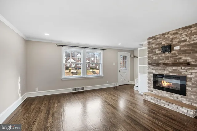 $3,500 | 113 West Albertson Avenue, Haddon Township, NJ 08108