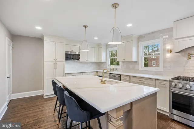 $3,500 | 113 West Albertson Avenue, Haddon Township, NJ 08108