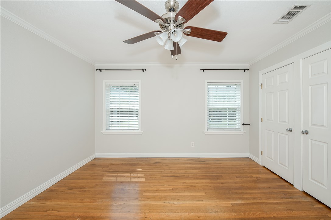 709 Inwood Drive Bryan, TX 77802 - Photo 19 of 23 Bedroom 3