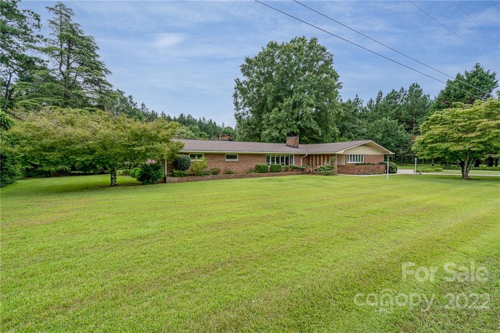 5146 Barrier Road Concord, NC 28025 - Photo 2 of 30
