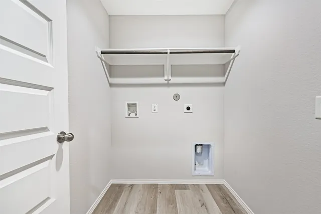 $269,000 | 3930 Hawaiian Court, Baytown, TX 77521