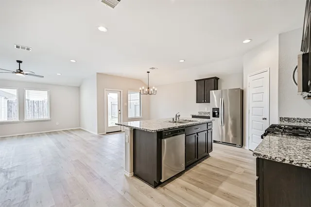 $269,000 | 3930 Hawaiian Court, Baytown, TX 77521