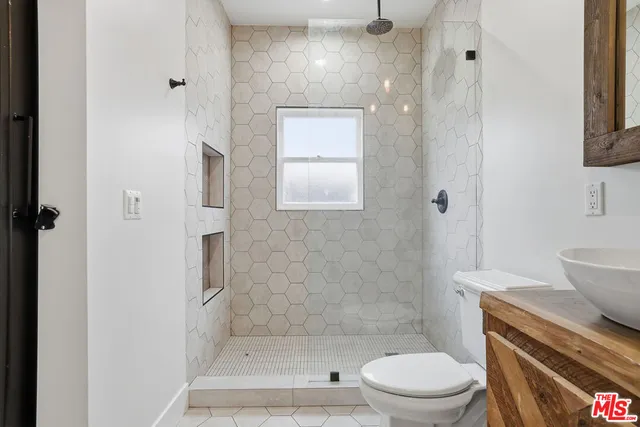 $9,000 | 5226 Rockland Avenue, Los Angeles, CA 90041