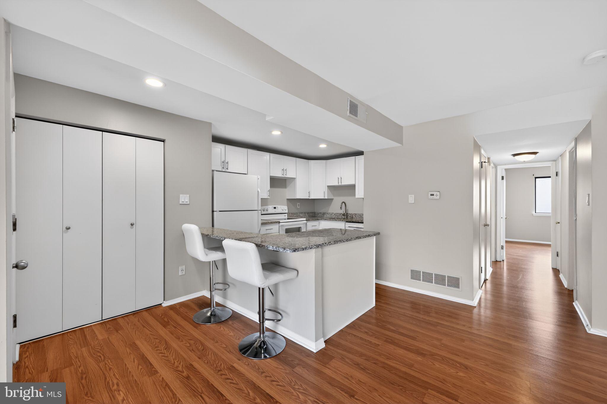 358 Saybrook Lane Wallingford, PA 19086 - Photo 6 of 16