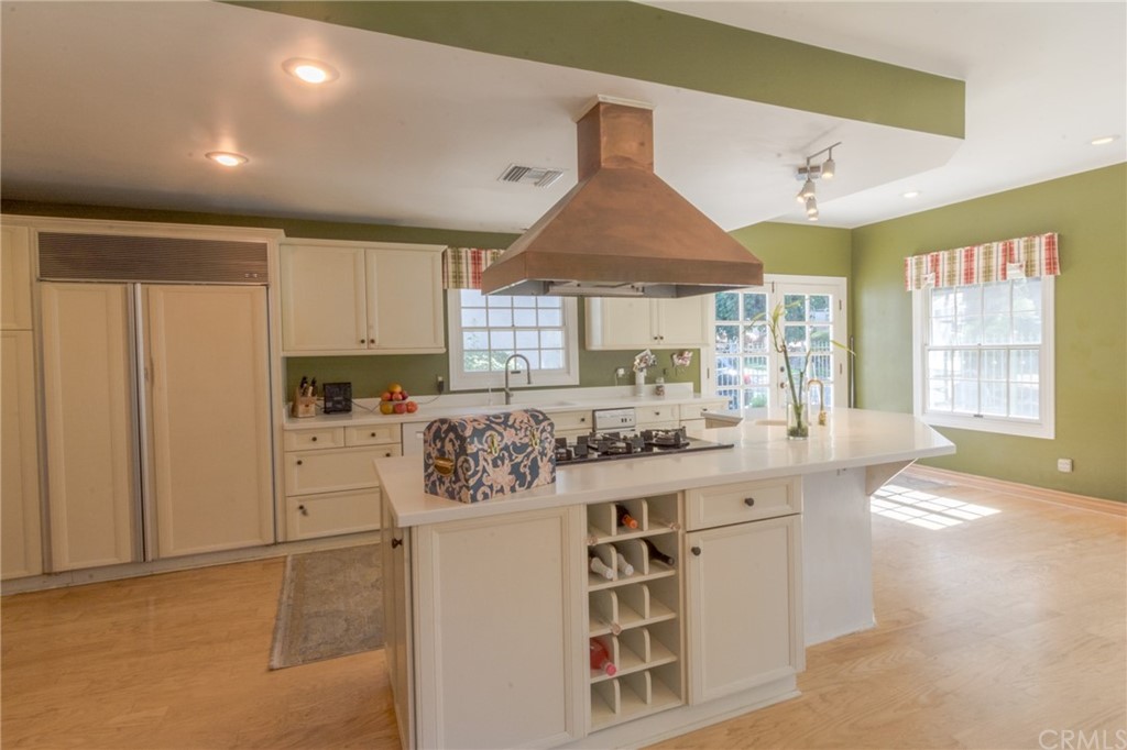 10315 Breezie Lane Tujunga, CA 91042 - Photo 14 of 23