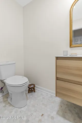 $368,500 | 107 Riverbend Road, Jacksonville, NC 28540