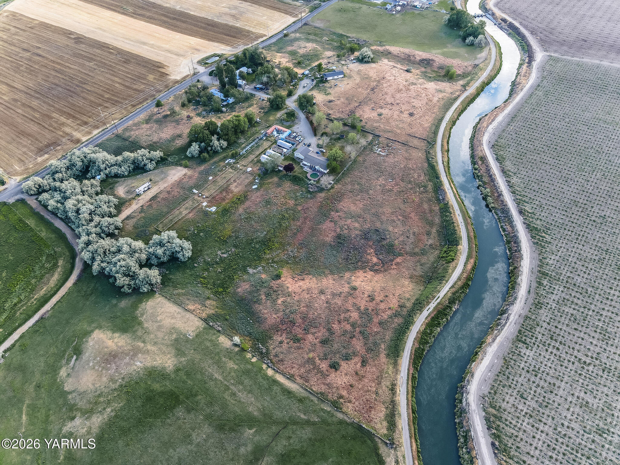 1845 Gurley Road Granger, WA 98932 - Photo 43 of 48 DJI_0500