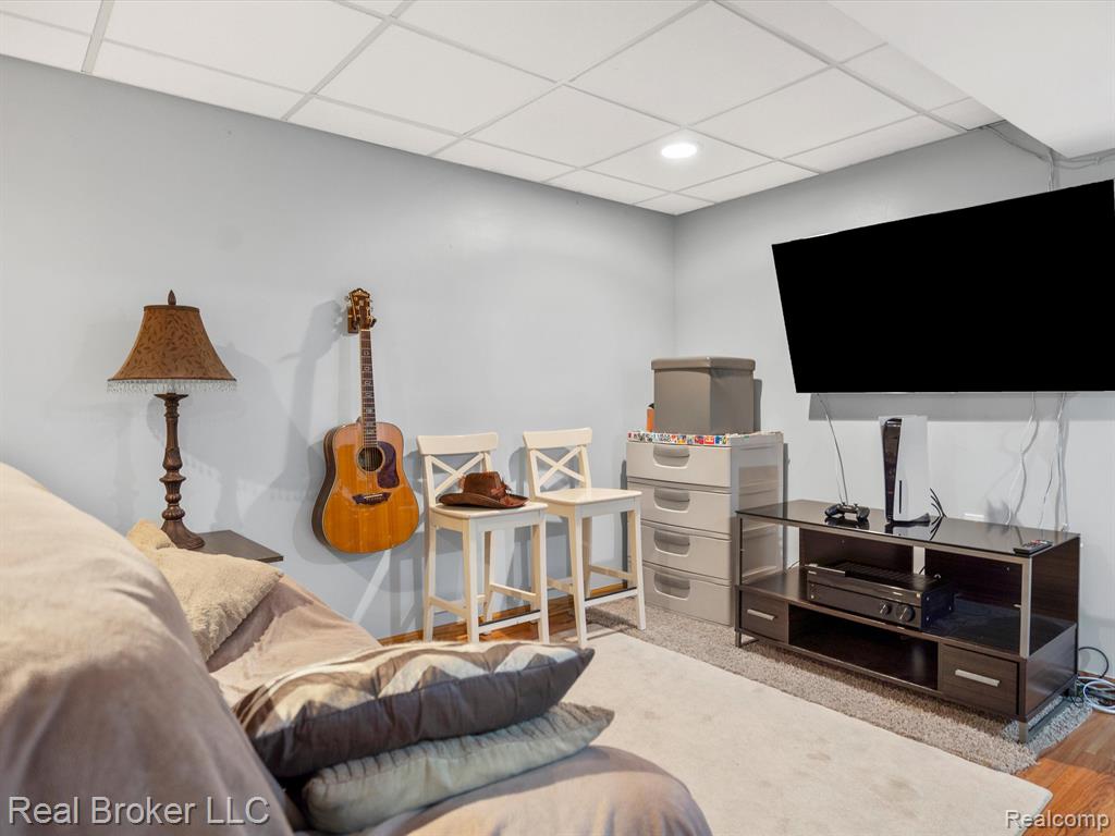 1480 Colony Drive Rochester Hills, MI 48307 - Photo 52 of 58