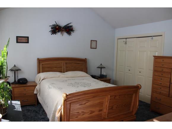 72 Winter Road Hillsborough, NH 03244 - Photo 10 of 13 Gallery Image 10