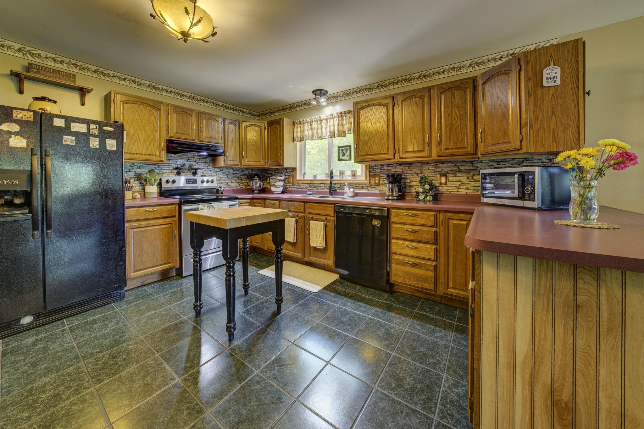 3721 West 18 Road Mesick, MI 49668 - Photo 6 of 53
