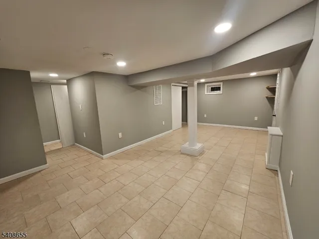 $3,800 | 163 Elm Street, Elizabeth, NJ 07208